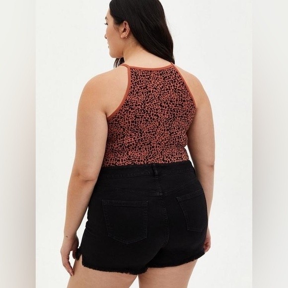 Torrid FOXY HIGH NECK TANK top GUC SZ 4X - Picture 2 of 7